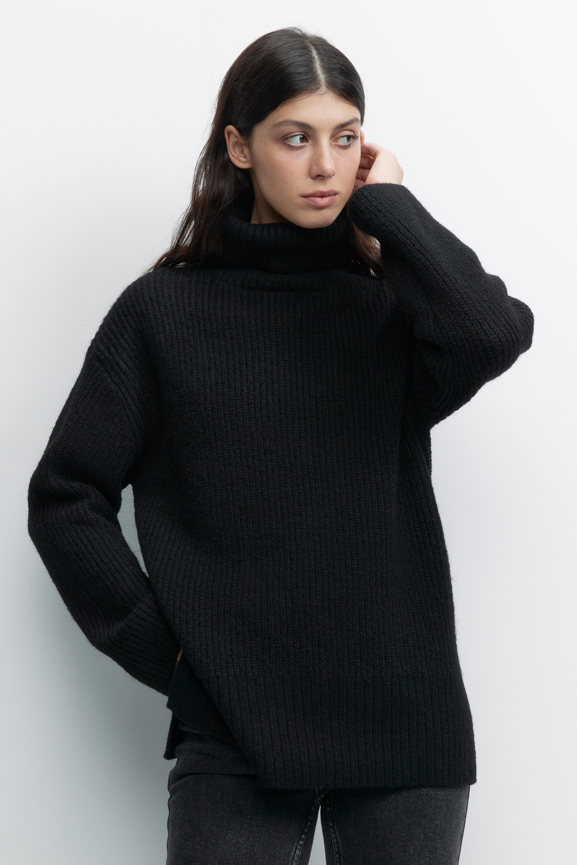 

Свитер женский Befree 2341011809-50 черный XS, 2341011809-50