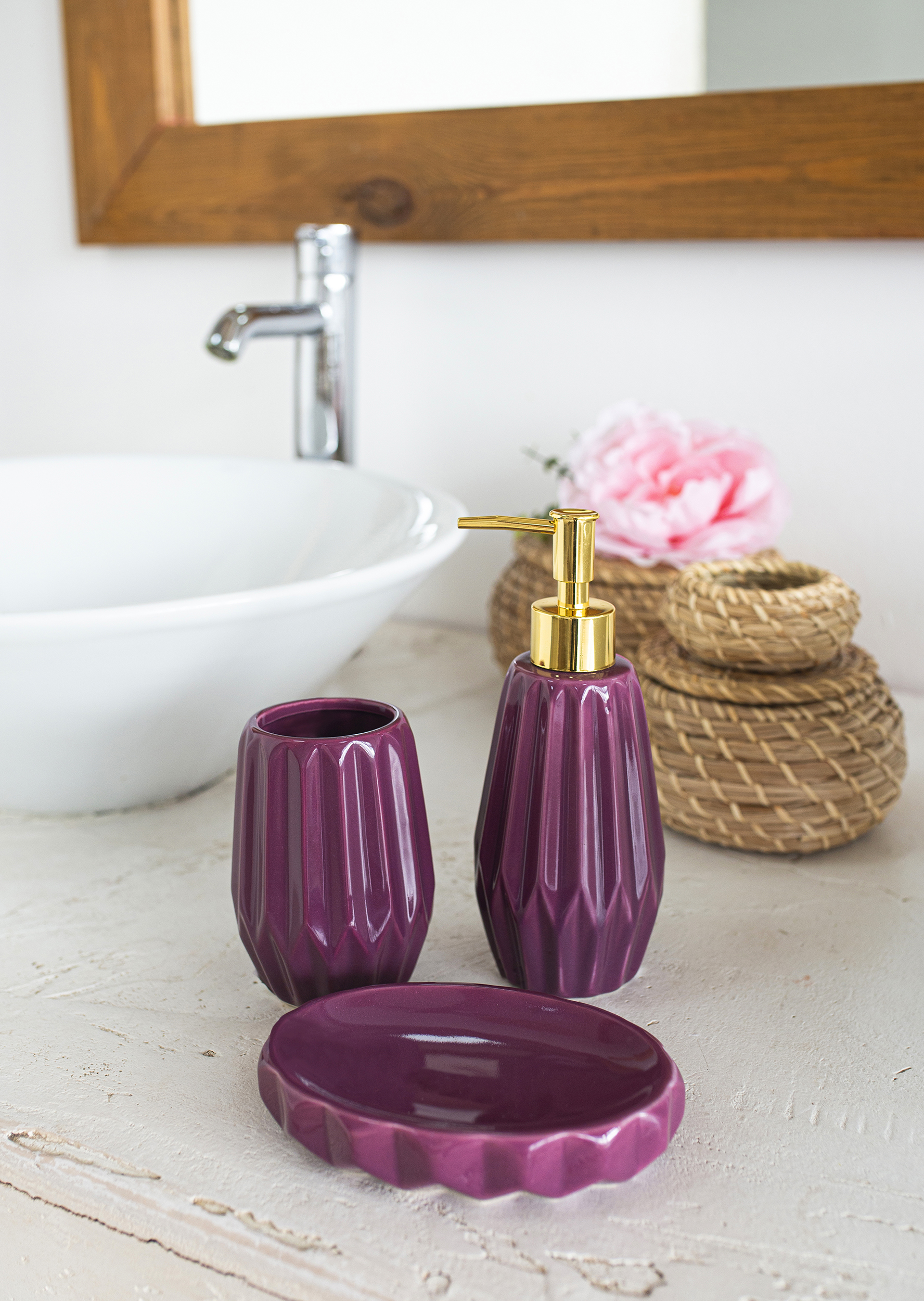 Набор аксессуаров для ванной комнаты PROFFI PH10520 Purple 3 предмета