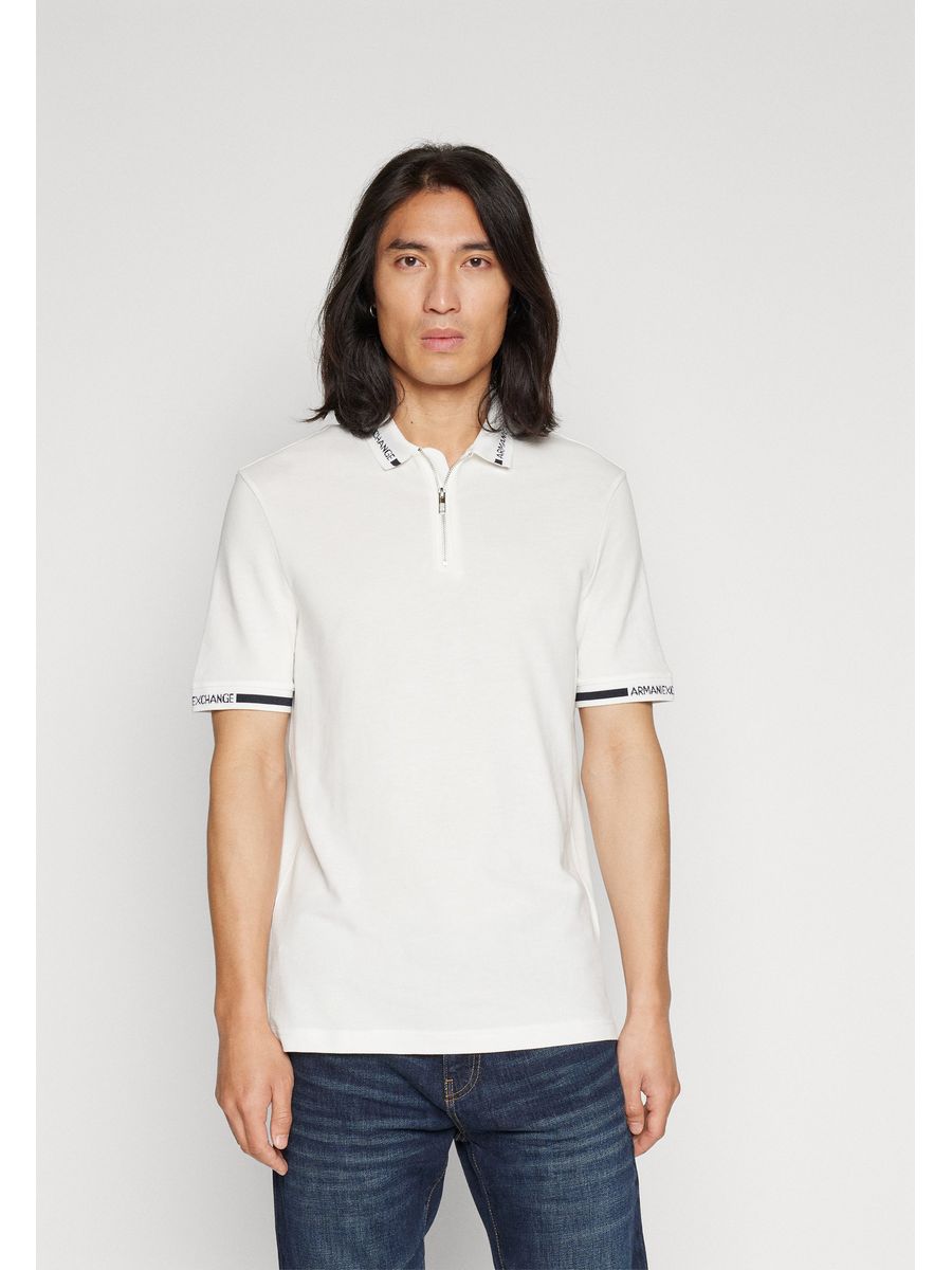 

Футболка мужская Armani Exchange ARC22P038 белая S, Белый, ARC22P038