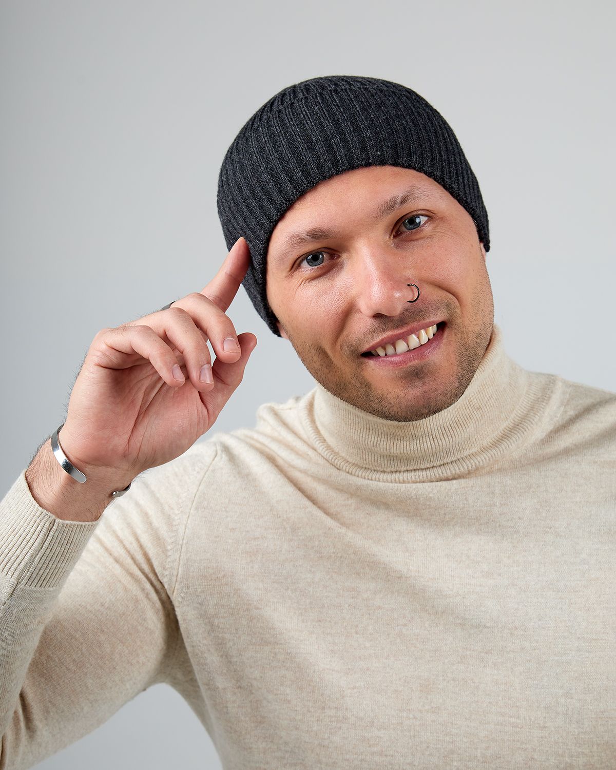 

Шапка мужская Ferz 6110C темно-серая, р.56-58, Серый, 6110C