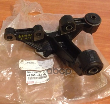 

Кулак Задней Подвески Левый 42305-48010 TOYOTA 42305-48010