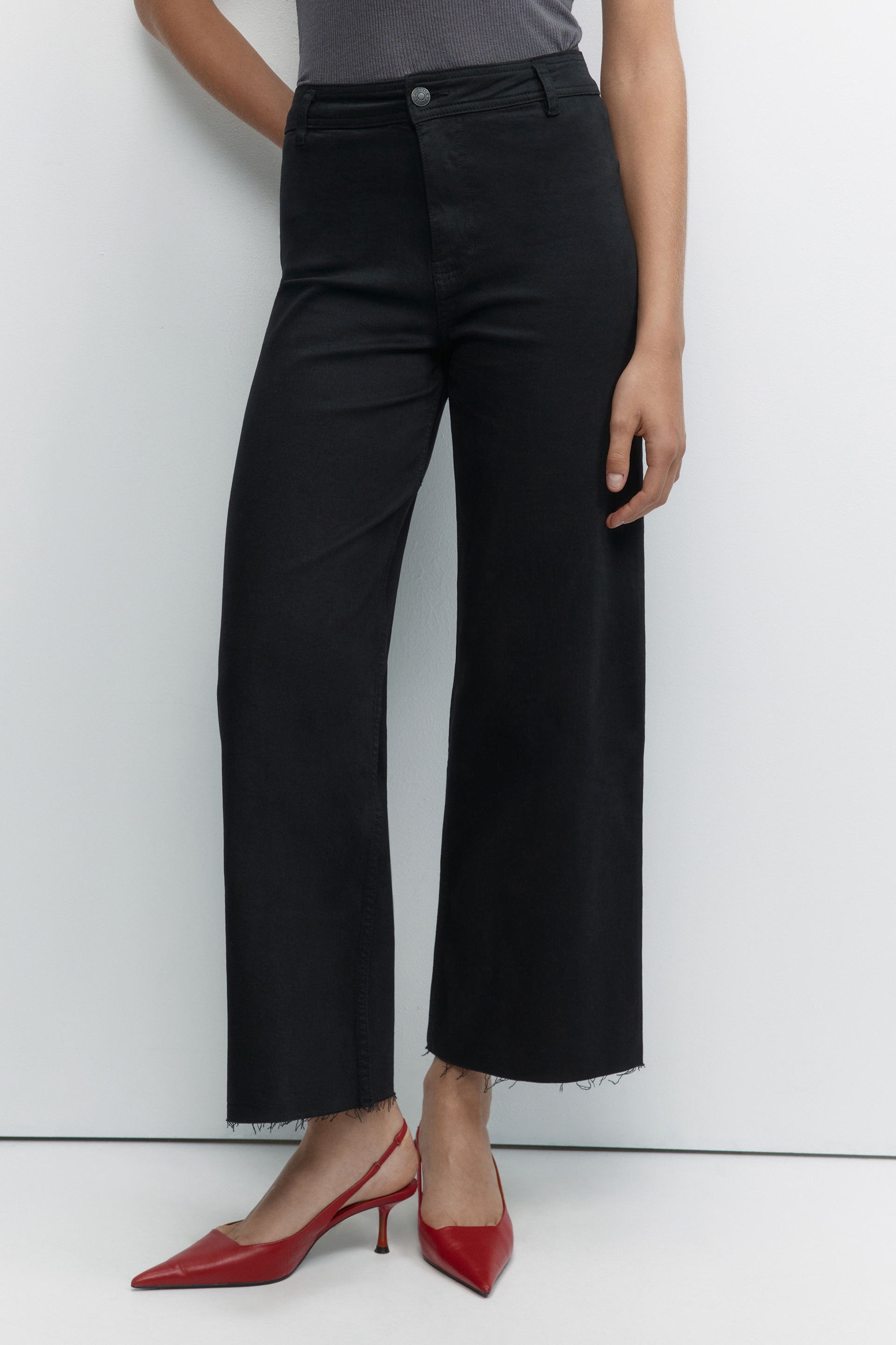 

Джинсы женские Befree MarinFW черные M/170, Черный, MarinFW