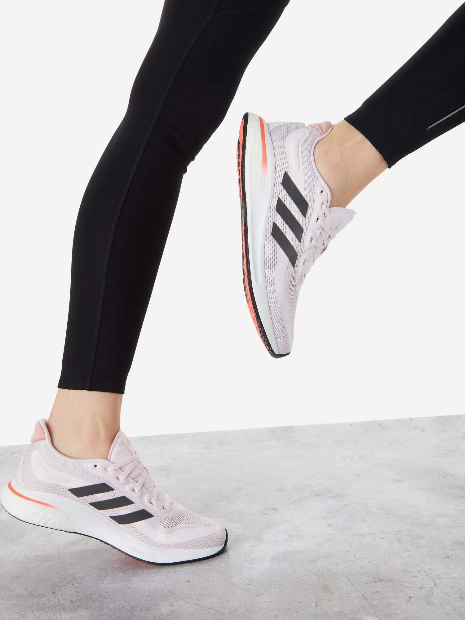 

Спортивные кроссовки женские Adidas Supernova розовые 6 UK, Розовый, Supernova