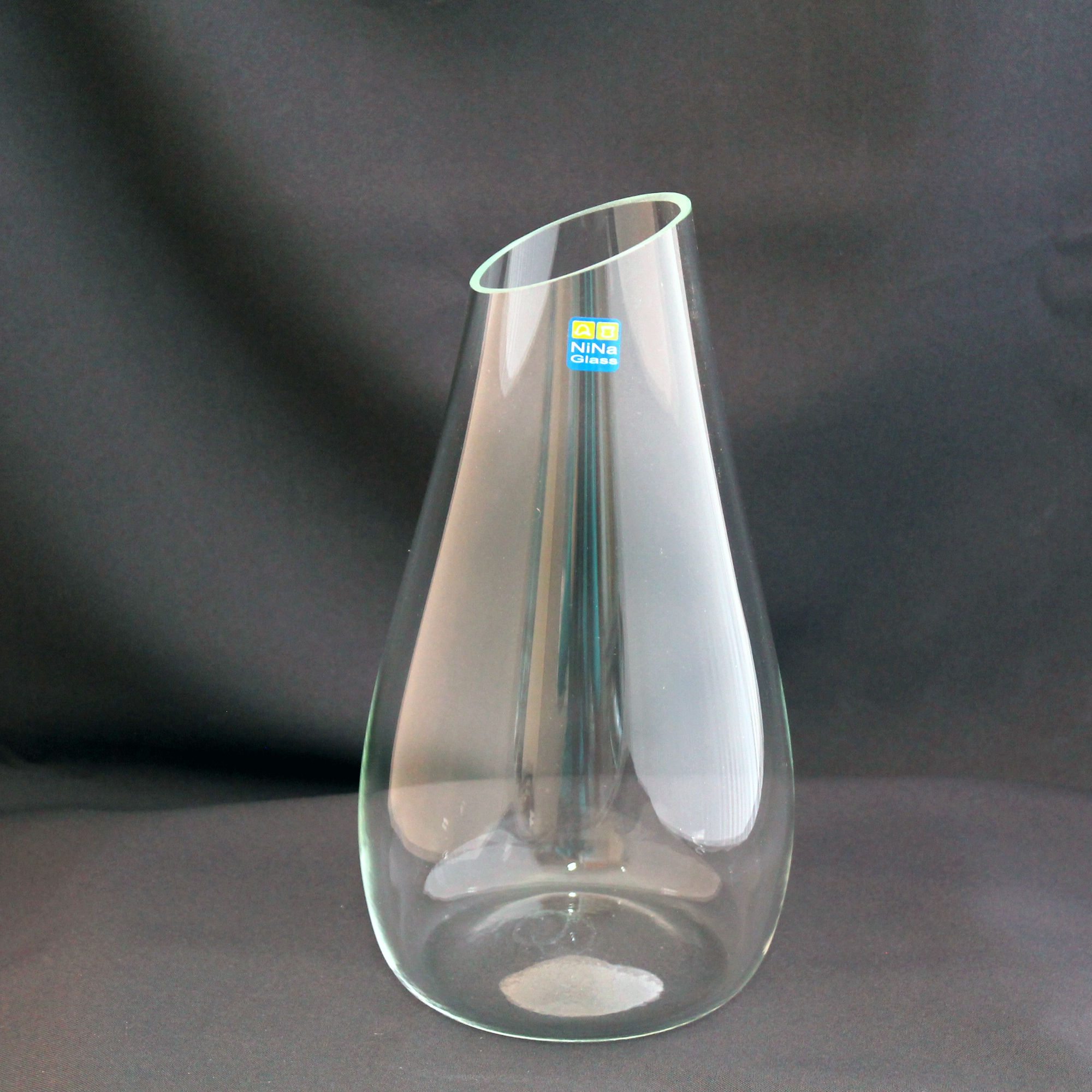 

Ваза NiNaGlass 90-014 Ваза Либеро №2 проз.L250