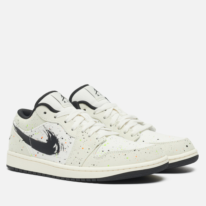 фото Кроссовки мужские jordan air jordan 1 low se brushstroke бежевые 40 eu