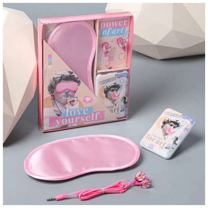 

Набор маска для сна, наушники вакуумные и внешний аккумулятор 5000 mAh Love, 20,5x16,5 см