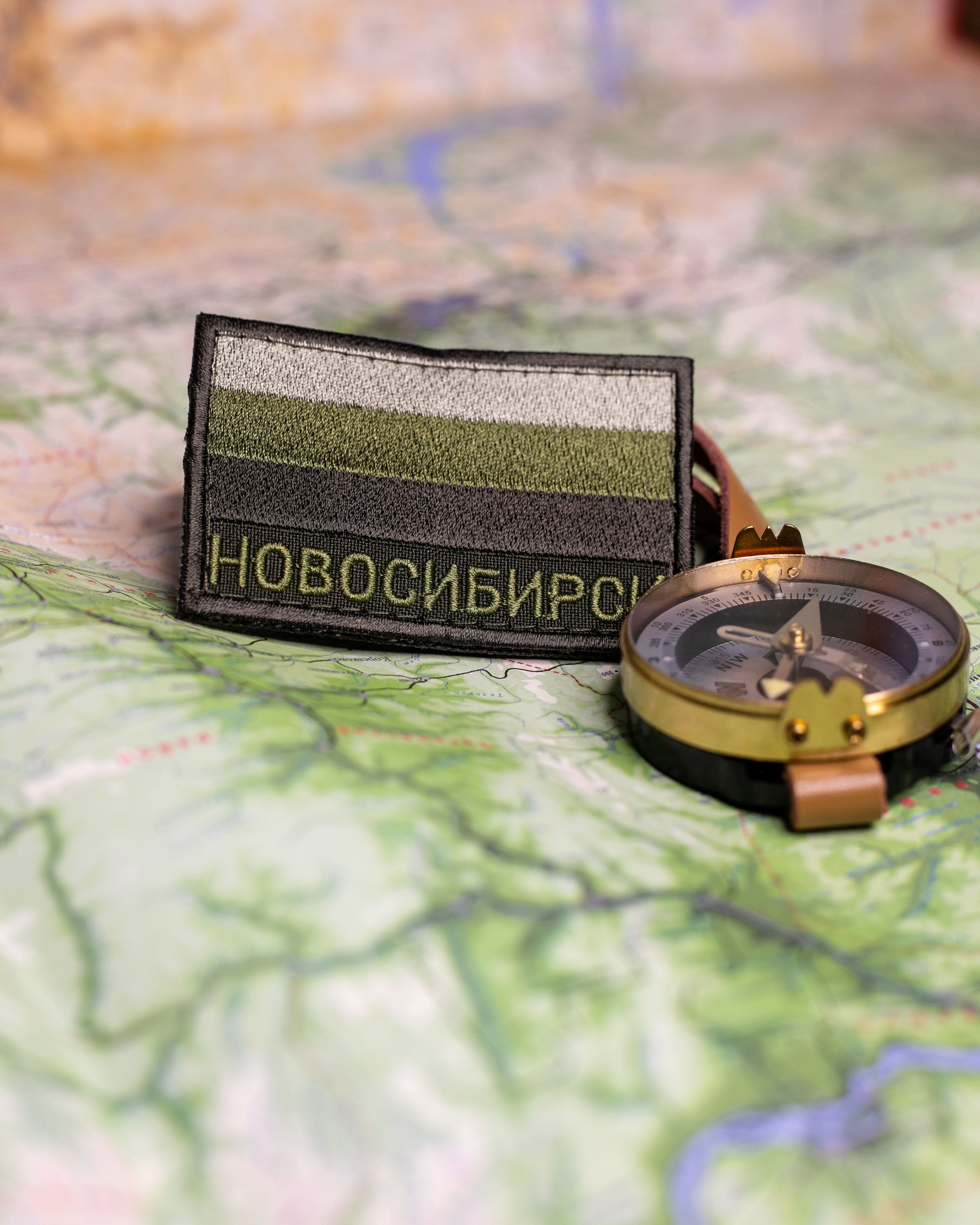 

Нашивка-шеврон Новосибирск ПОЛИГОН полевой на липучке 5Х8 см, 1 шт