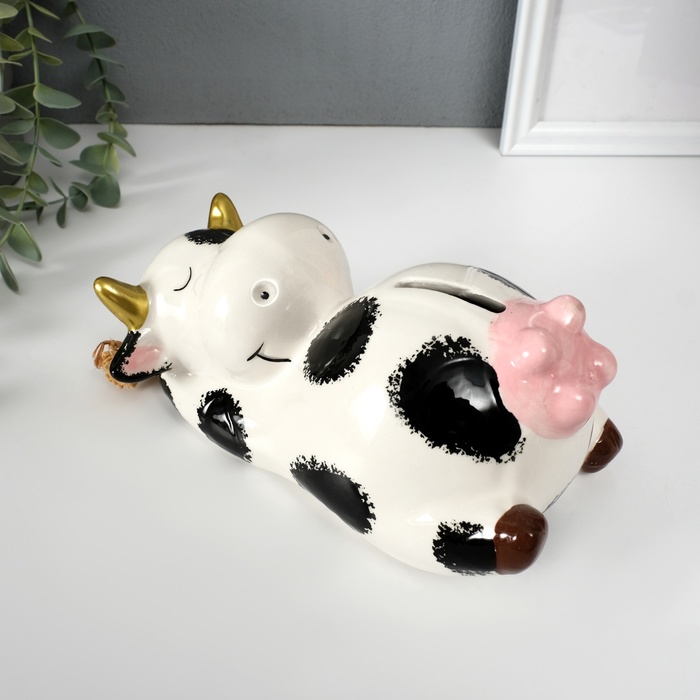 

Копилка Коровка на сене 18,5х10,8х9,7см 10327646