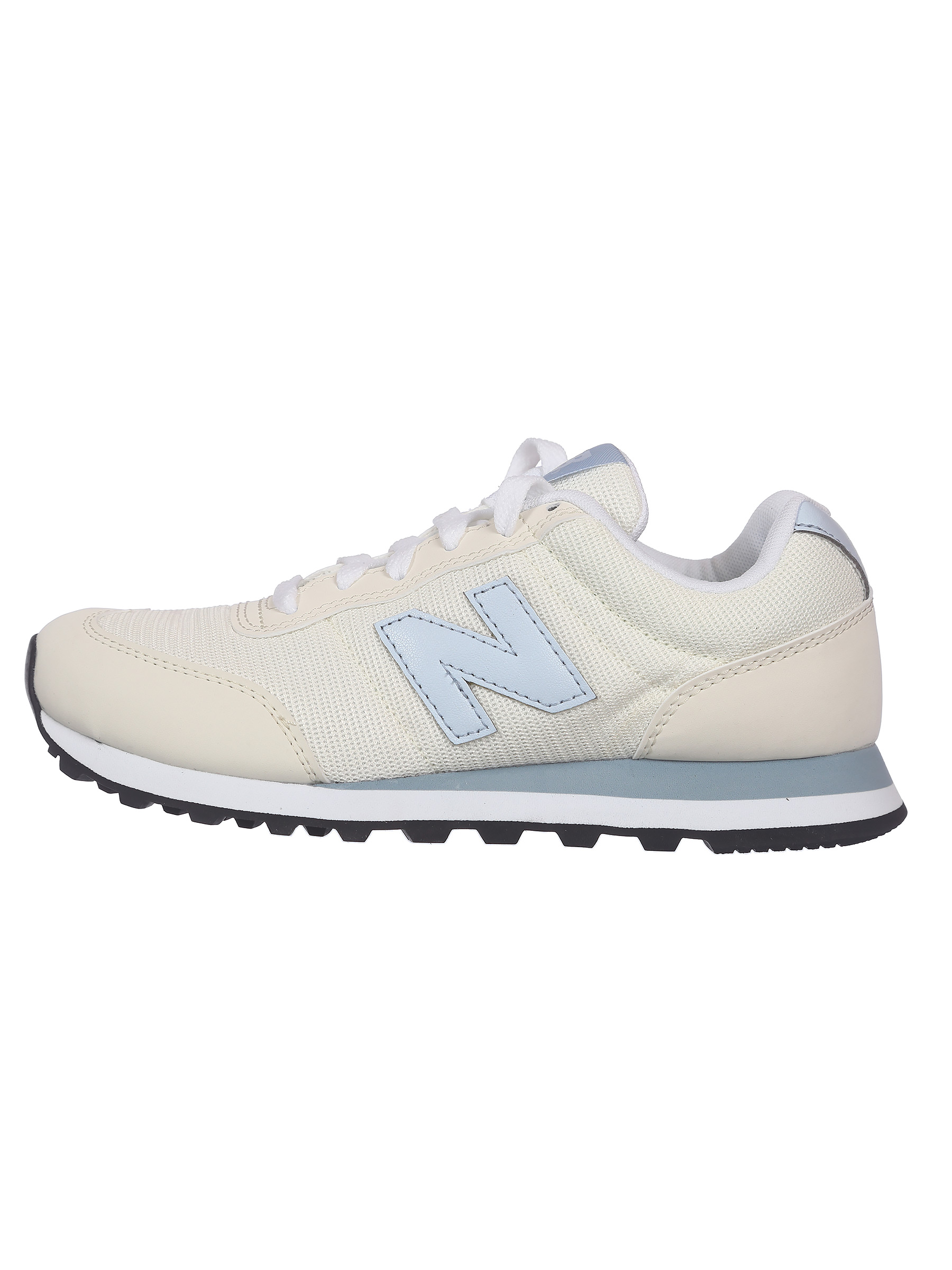 

Кроссовки женские New Balance GW400 белые 40.5 EU, Белый, GW400