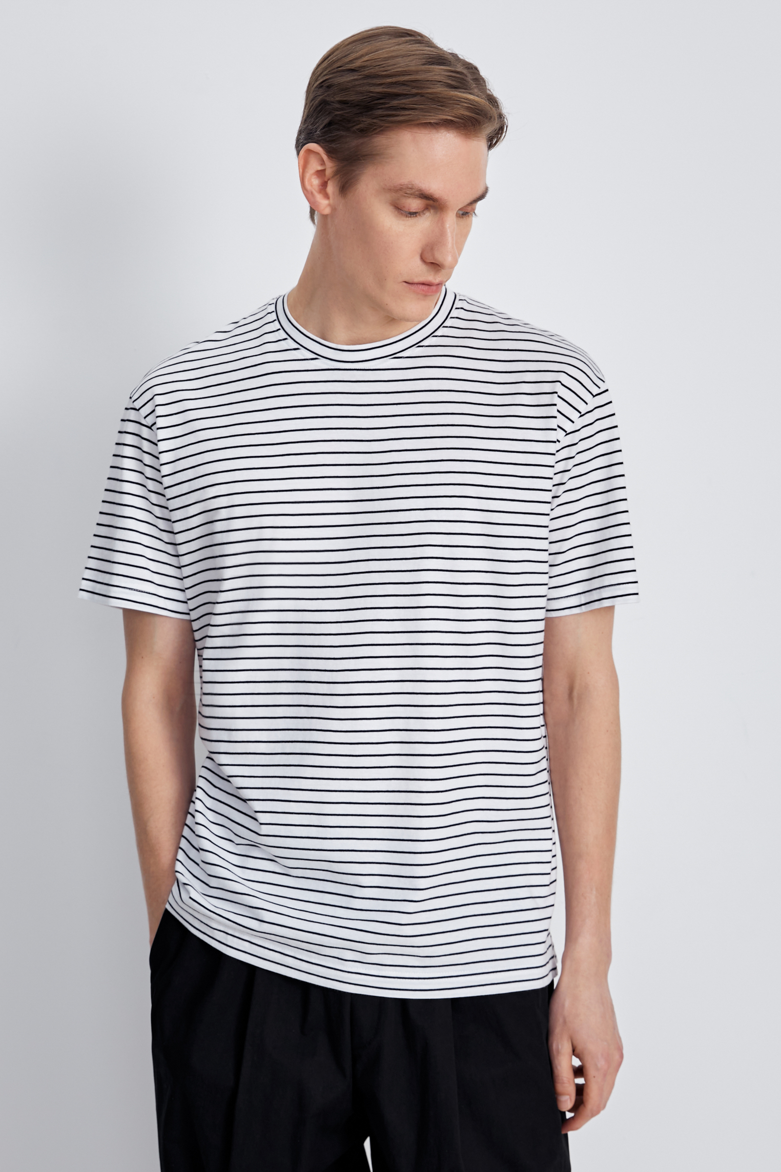 

Футболка мужская Finn Flare FSE21071 белая L, Белый, FSE21071