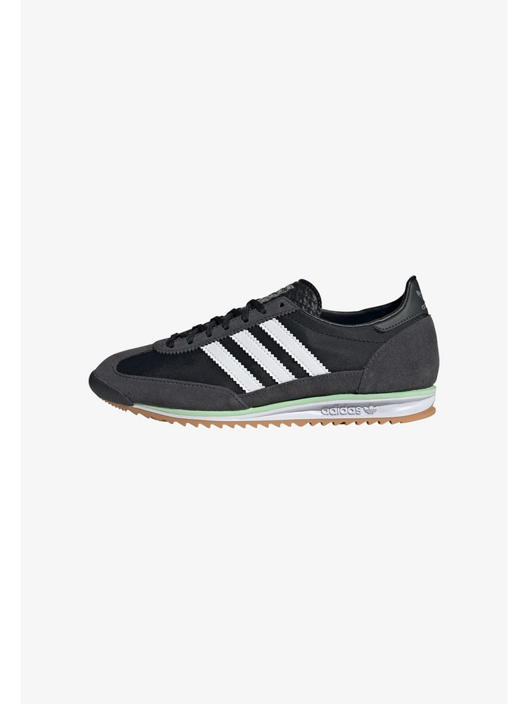 

Кеды женские Adidas Originals AD111A2KZ черные 38 EU, Черный, AD111A2KZ