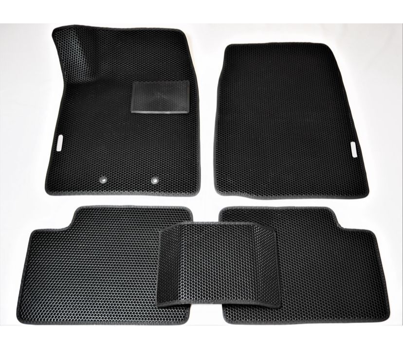 

Коврики Ford Fusion 2002-2012 поворотные крепления + подпятник + 2 логотипа п116forч, Коврики Ева для Ford Fusion (2002-2012) Овальные поворотные крепления + подпятник + 2 логотипа