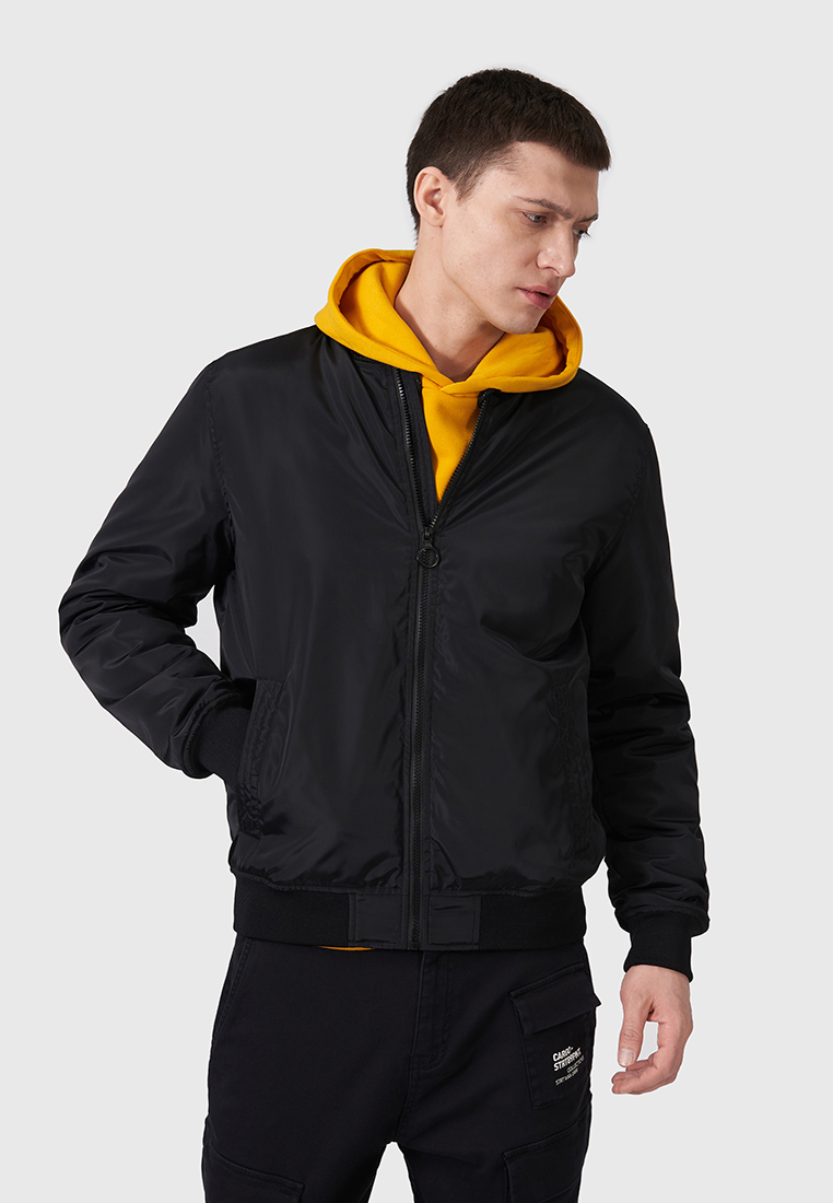 

Куртка мужская Modis M211M00173S642M03 черная 54