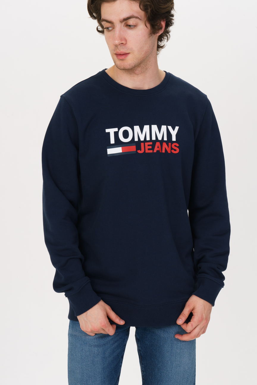 

Свитшот мужской Tommy Jeans DM0DM07930 синий 50 RU, DM0DM07930