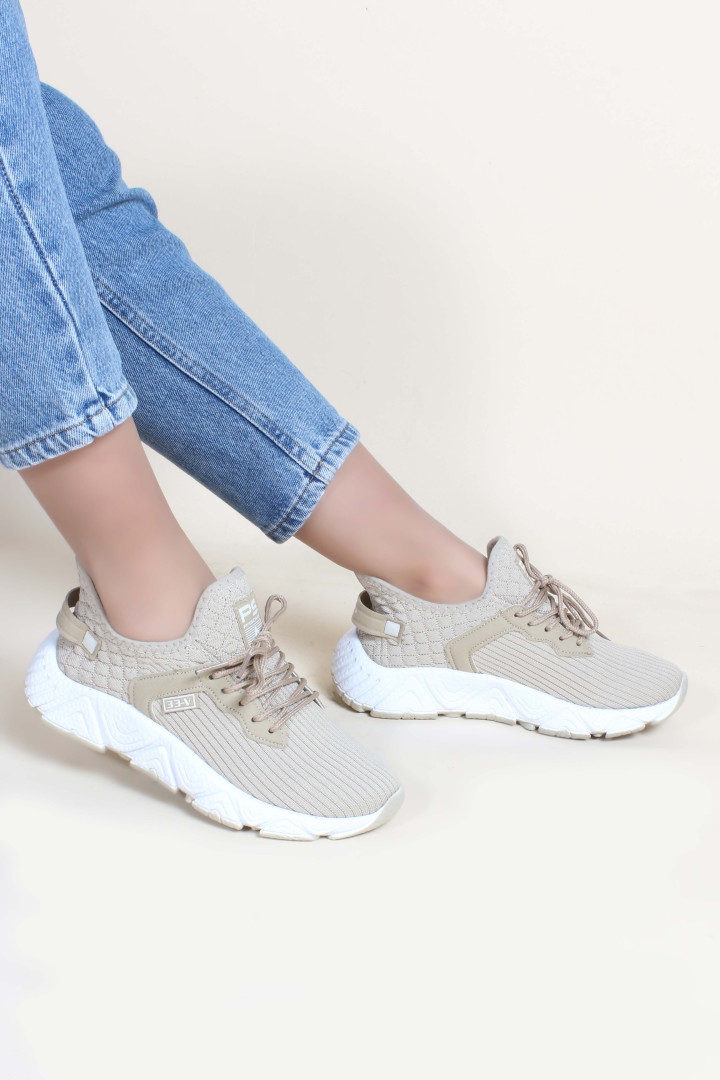 

Кроссовки женские FAST STEP 925ZA40 бежевые 40 EU (доставка из-за рубежа), 925ZA40