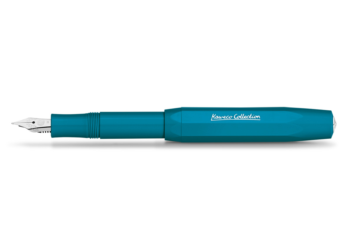 

Ручка перьевая Kaweco Collection Cyan M (0,9мм) пластиковый корпус в картонной упаковке