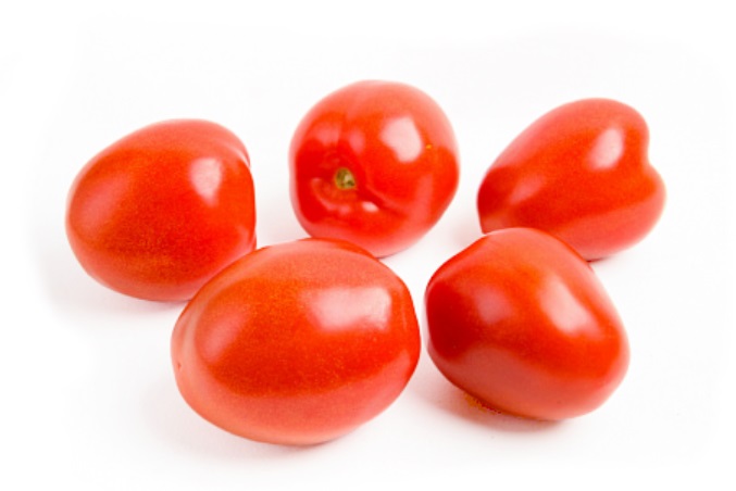 

Помидоры сливовидные Мое лето Дионис красные