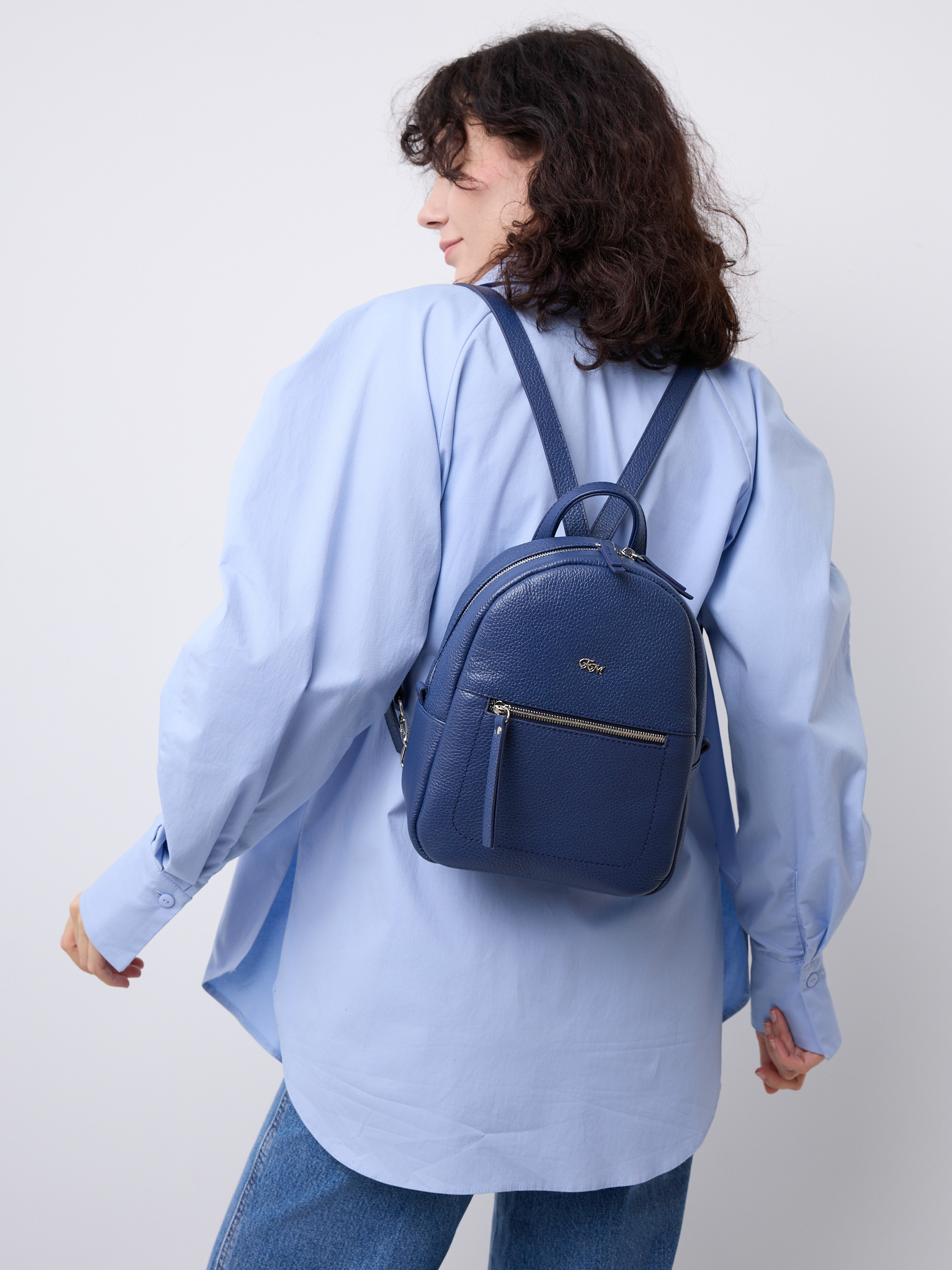 

Рюкзак женский Franchesco Mariscotti 1-4146 сапфир, 19,5х25х11 см, Синий, 1-4146
