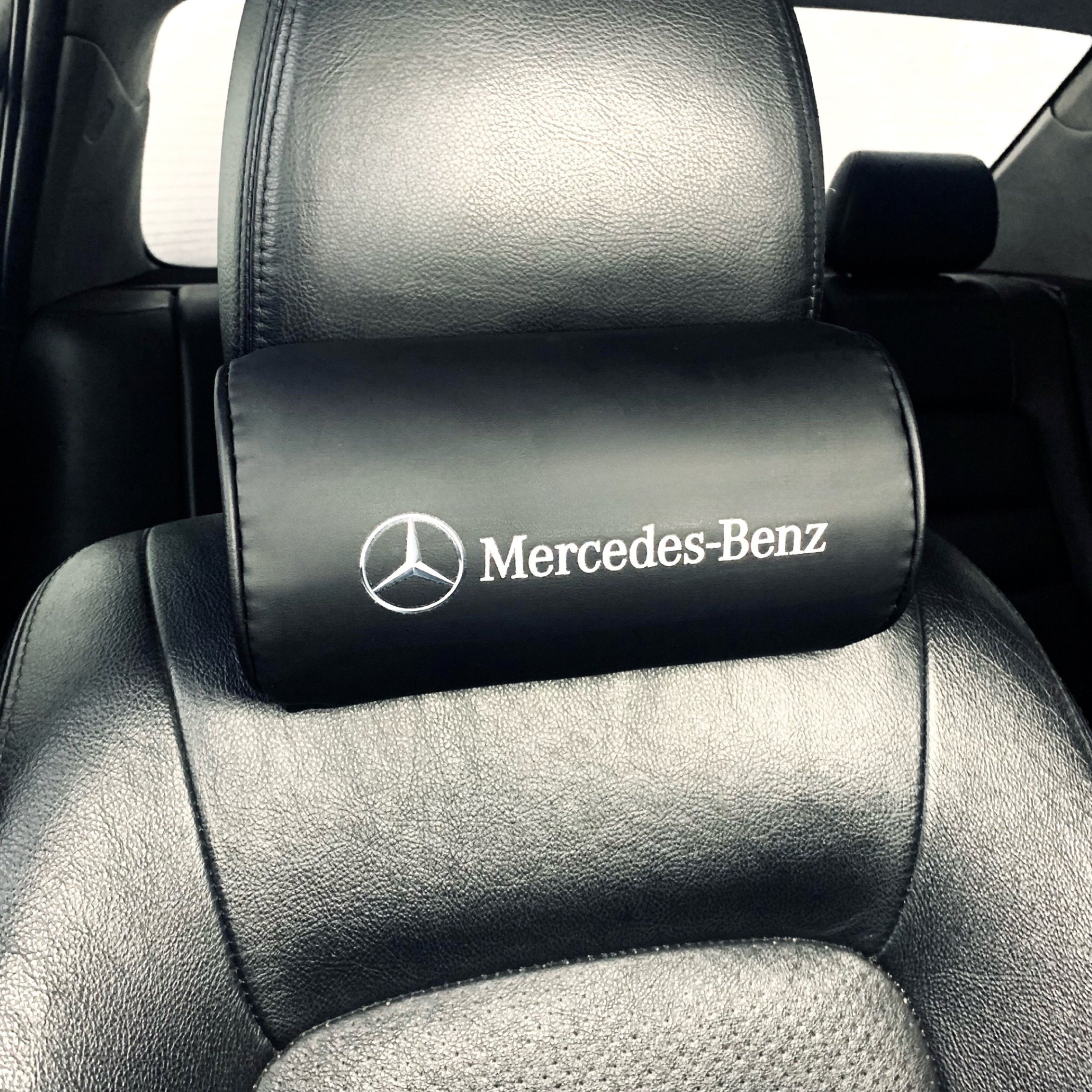 

Подушка автомобильная подголовник с логотипом Mercedes-Benz, Черный, Подушка автомобильная