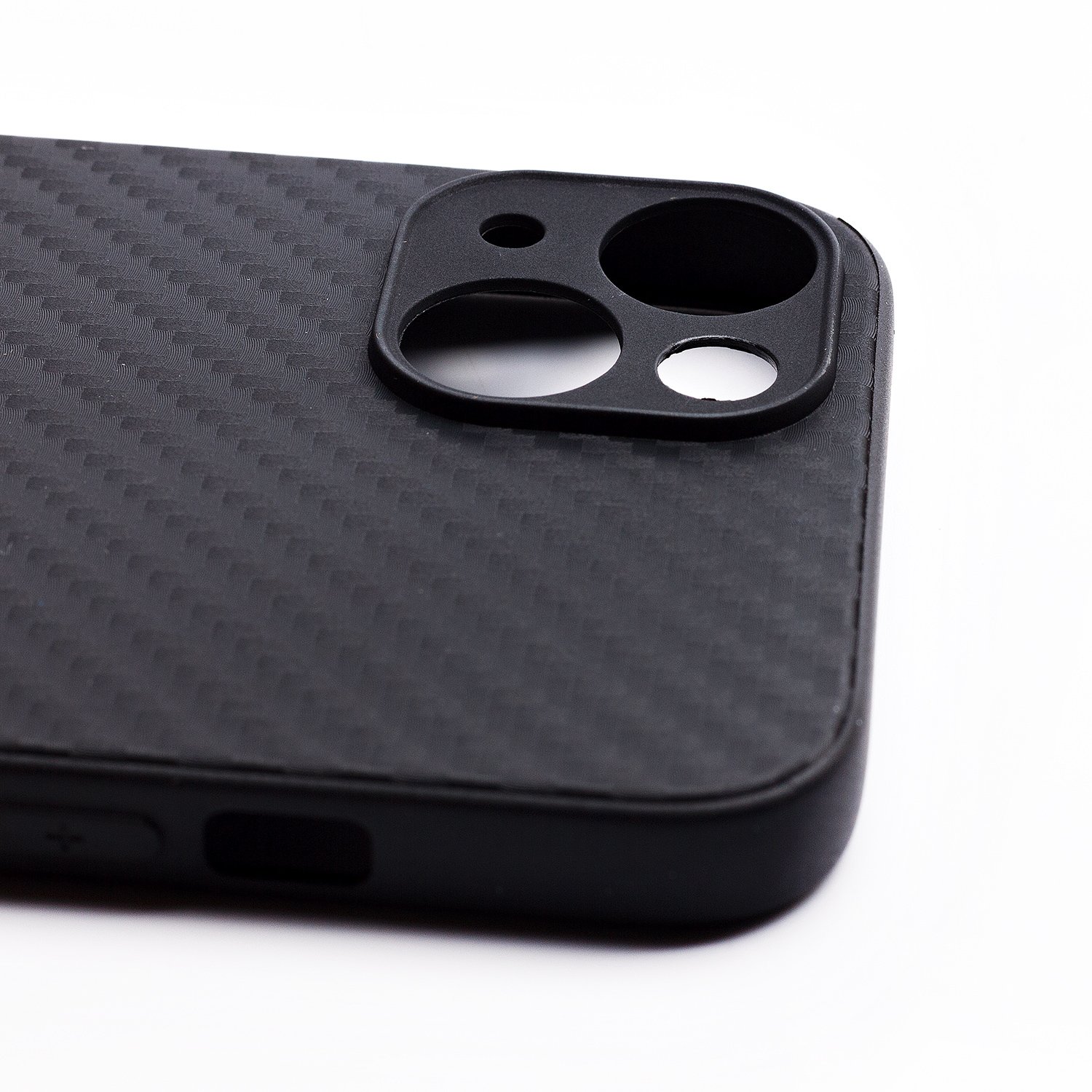 

Чехол iPhone 13 силиконовый карбон №3 <черный>, iPhone 13