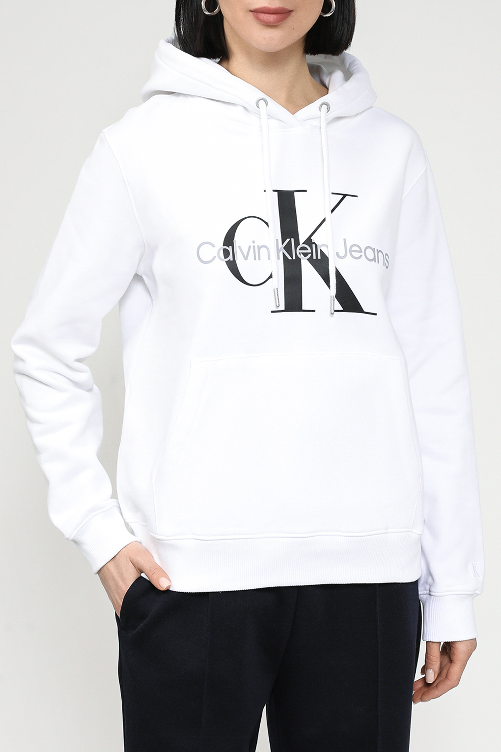 

Худи женское Calvin Klein Jeans J20J219141 белое M, Белый, J20J219141