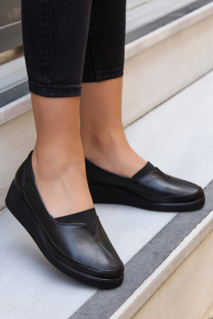 

Туфли женские FAST STEP 863ZA245 черные 42 EU (доставка из-за рубежа), 863ZA245