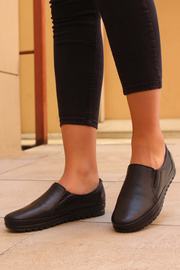 

Туфли женские FAST STEP 881ZA1030 черные 40 EU (доставка из-за рубежа), 881ZA1030