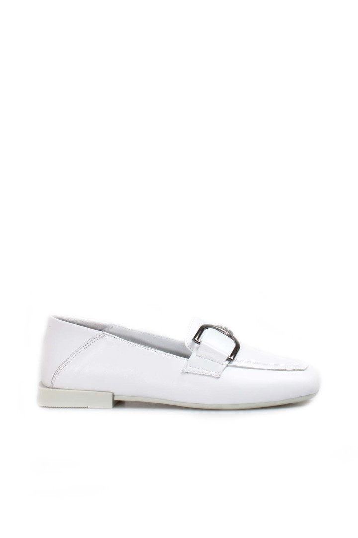 

Лоферы женские FAST STEP 581ZA4224 белые 38 EU (доставка из-за рубежа), 581ZA4224