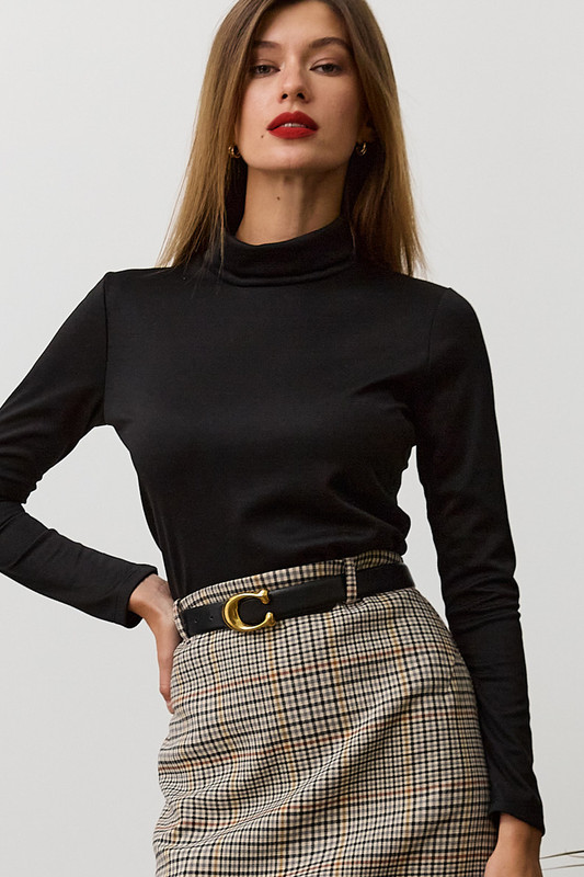 

Водолазка женская EVA BERTEN А002 черная M, Черный, А002