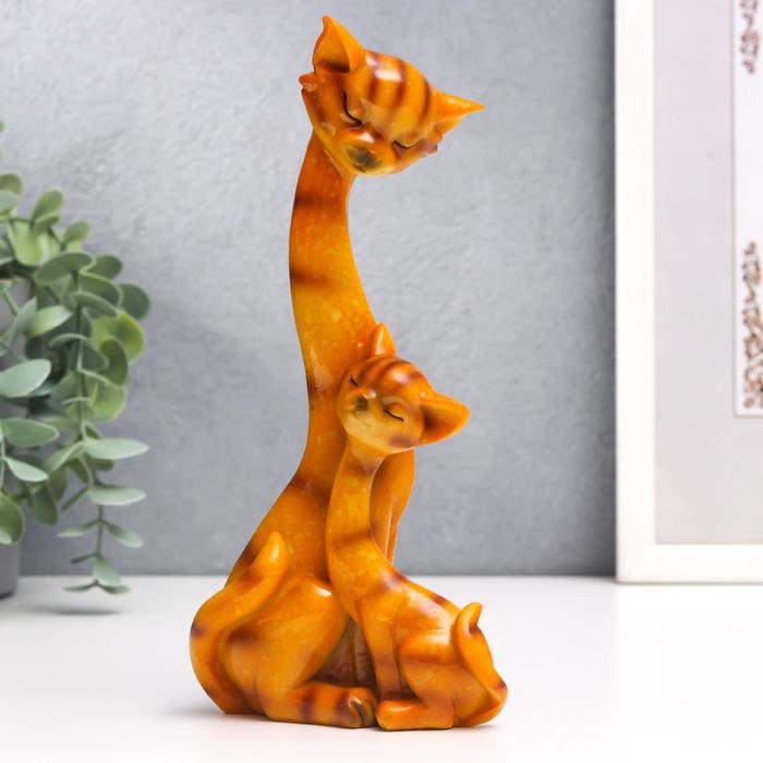 

Сувенир полистоун "Полосатая кошечка с котёнком" рыжие 20х9х5,5 см