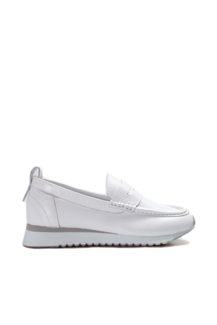 

Лоферы женские FAST STEP 009ZA2087 белые 35 EU (доставка из-за рубежа), 009ZA2087