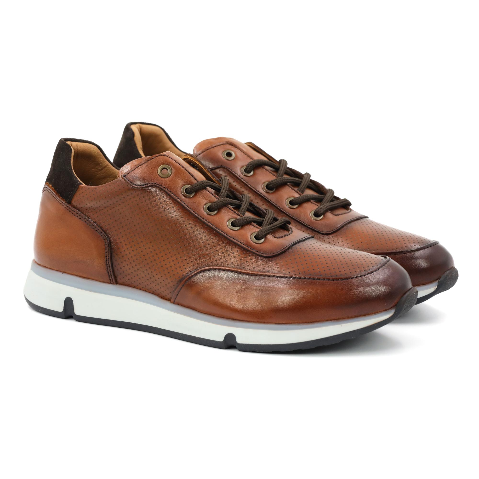 

Кроссовки мужские Clarks 22207085 коричневые 41 EU, Коричневый, 22207085