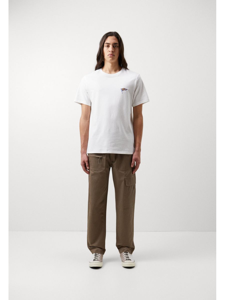 

Футболка унисекс Converse CO4210057 белая XS, Белый, CO4210057