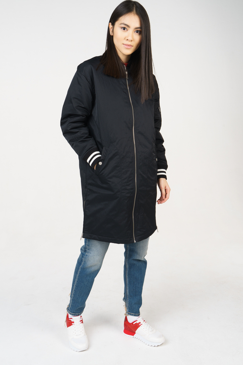 фото Бомбер женский tommy jeans dw0dw05598 черный 44