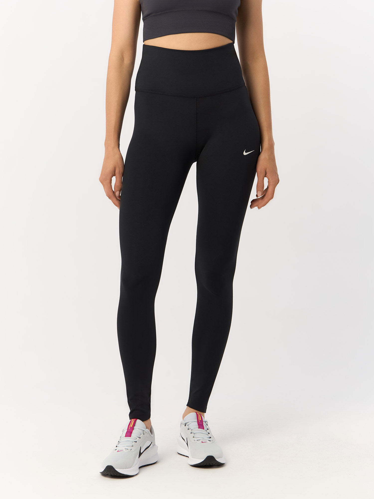 Тайтсы женские Nike One Classic Dri-Fit FZ4869 черные XS