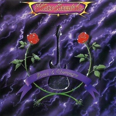 

Silver Mountain: Roses & Champagne (1 CD)