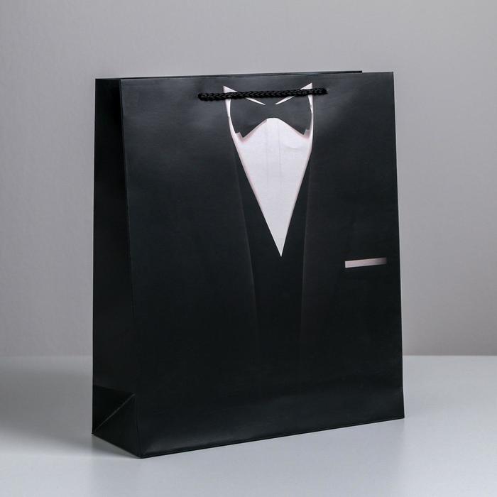 

Пакет подарочный Дарите Счастье Стиль 25.5 х 30 х 9 см, Черный