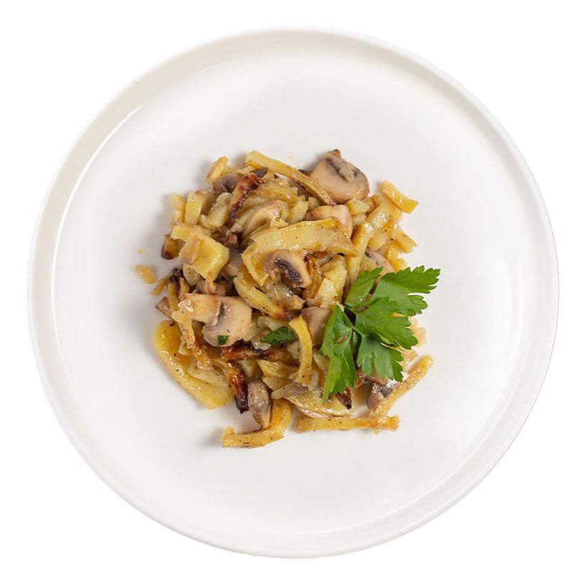 

Картофель с грибами и луком