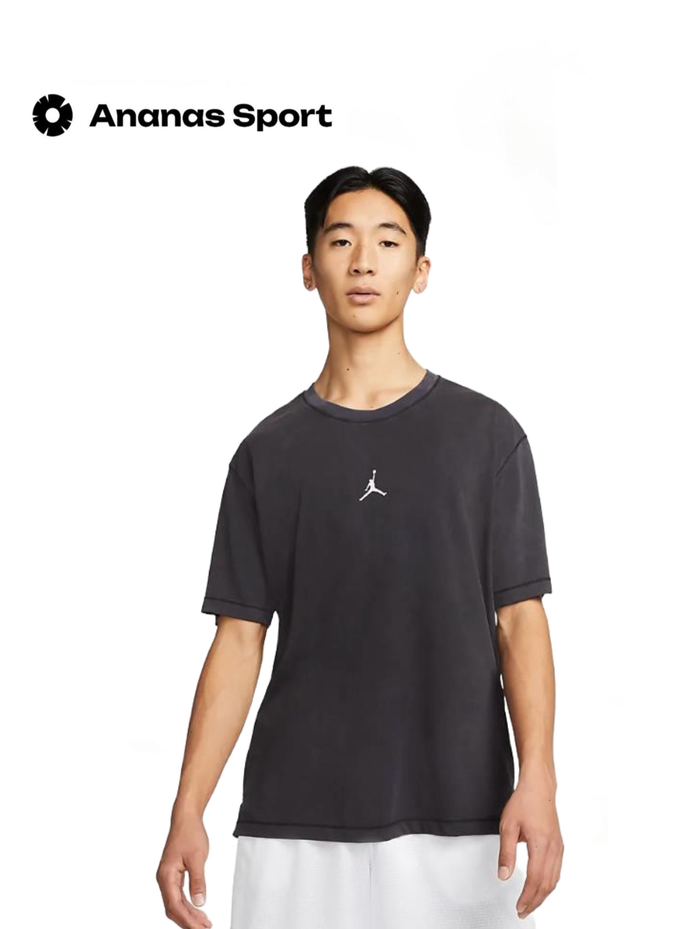 

Футболка унисекс Nike DH8922-010 черная XL, Черный, DH8922-010