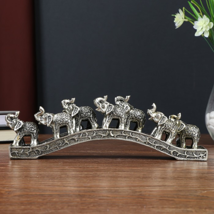 

Сувенир полистоун "Семь слонов на мосту" ветвь 8,5х4х26 см