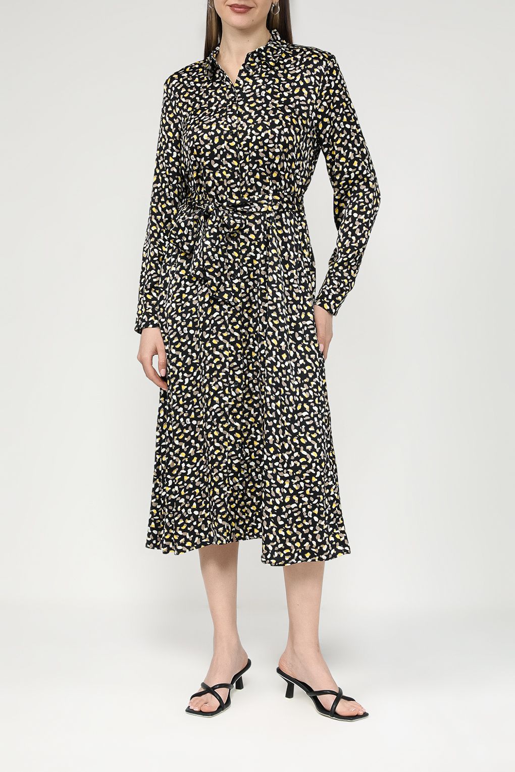 

Платье женское Esprit Casual 994EE1E303 черное 42, Черный, 994EE1E303