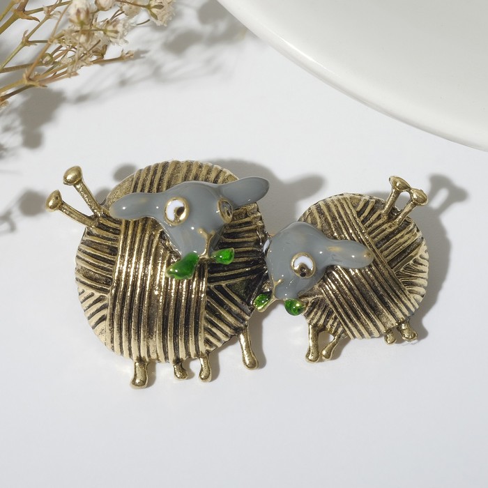 

Брошь из металла Queen Fair 4844999 эмаль, 4844999