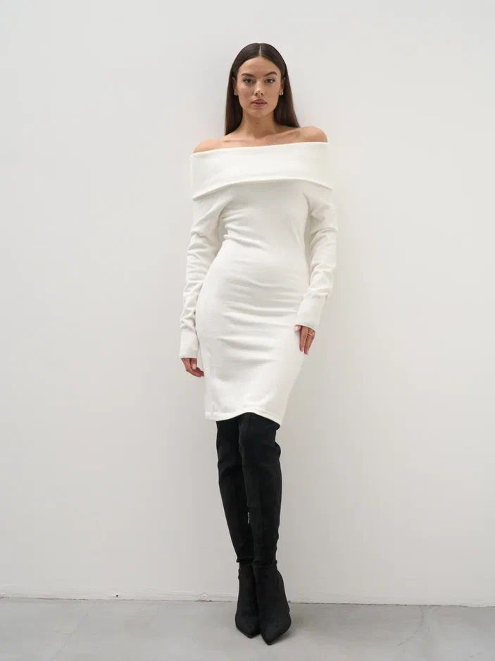 Платье женское Viaville DR252W белое 48-50 RU