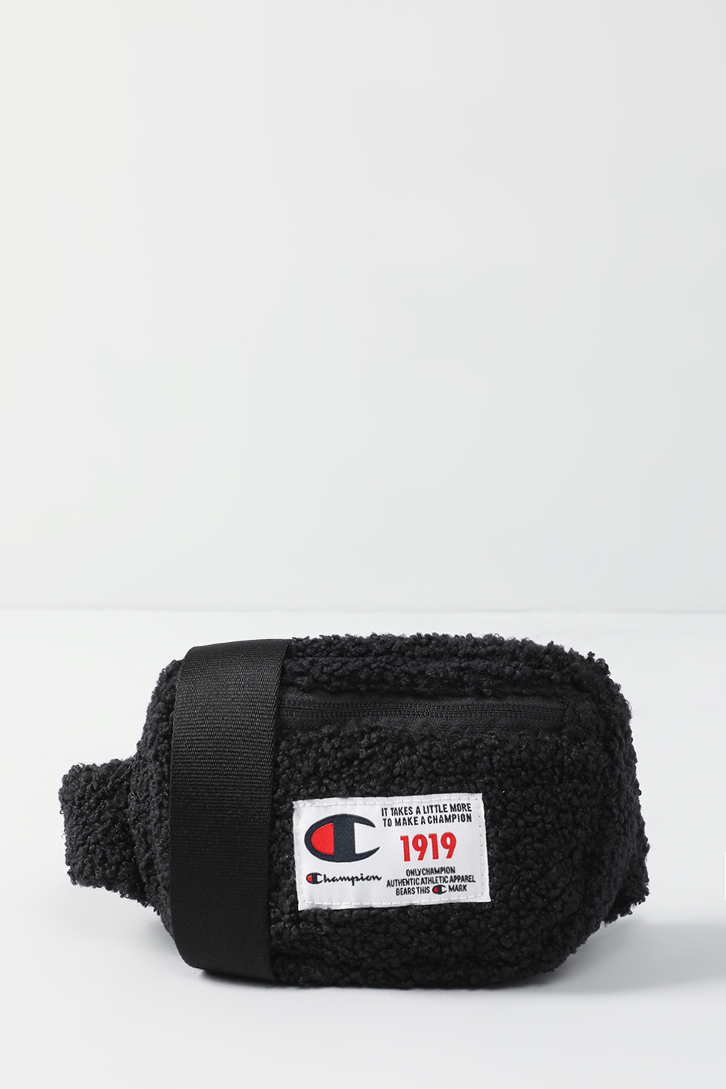 

Сумка поясная сумка мужская Champion 805099 черная, Черный, 805099