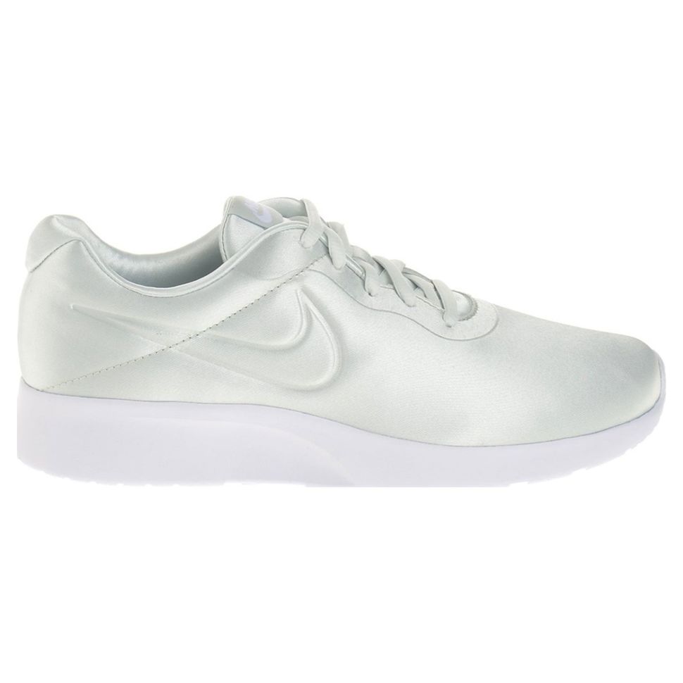 фото Кроссовки женские nike tanjun premium shoe серые 35,5 ru