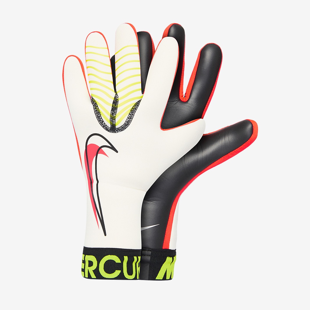 

Перчатки вратарские Nike Mercurial Goalkeeper Touch Victory Football, Белый;черный, Mercurial