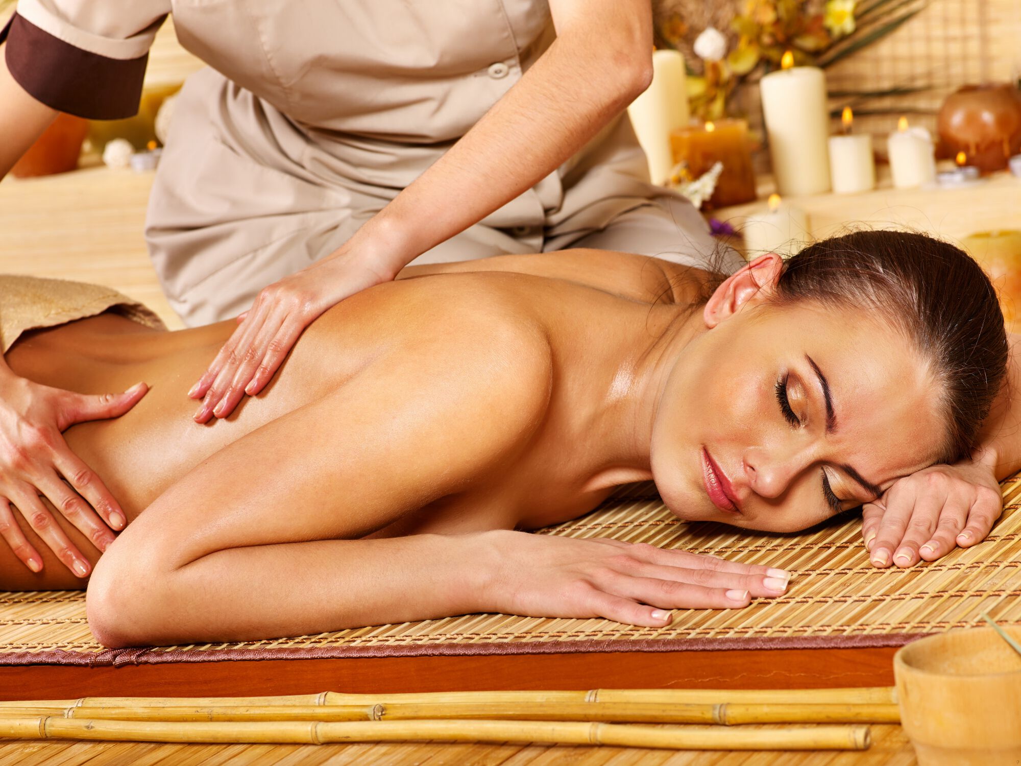 Massage 7. Массаж тела. Тайский массаж спины. Женский массаж. Общий массаж тела.