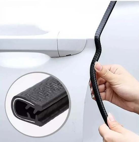 

Защита кромки дверей Avtobag для Subaru Forester II с металлической вставкой (черный), Black