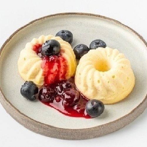 

Рикотник ВкусВилл лимонный с голубикой и брусничным джемом 165 г