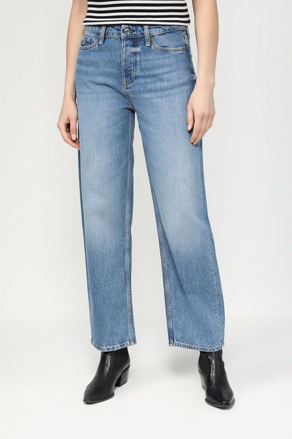 

Джинсы женские Esprit Casual 024EE1B349 синие 27/32, Синий, 024EE1B349